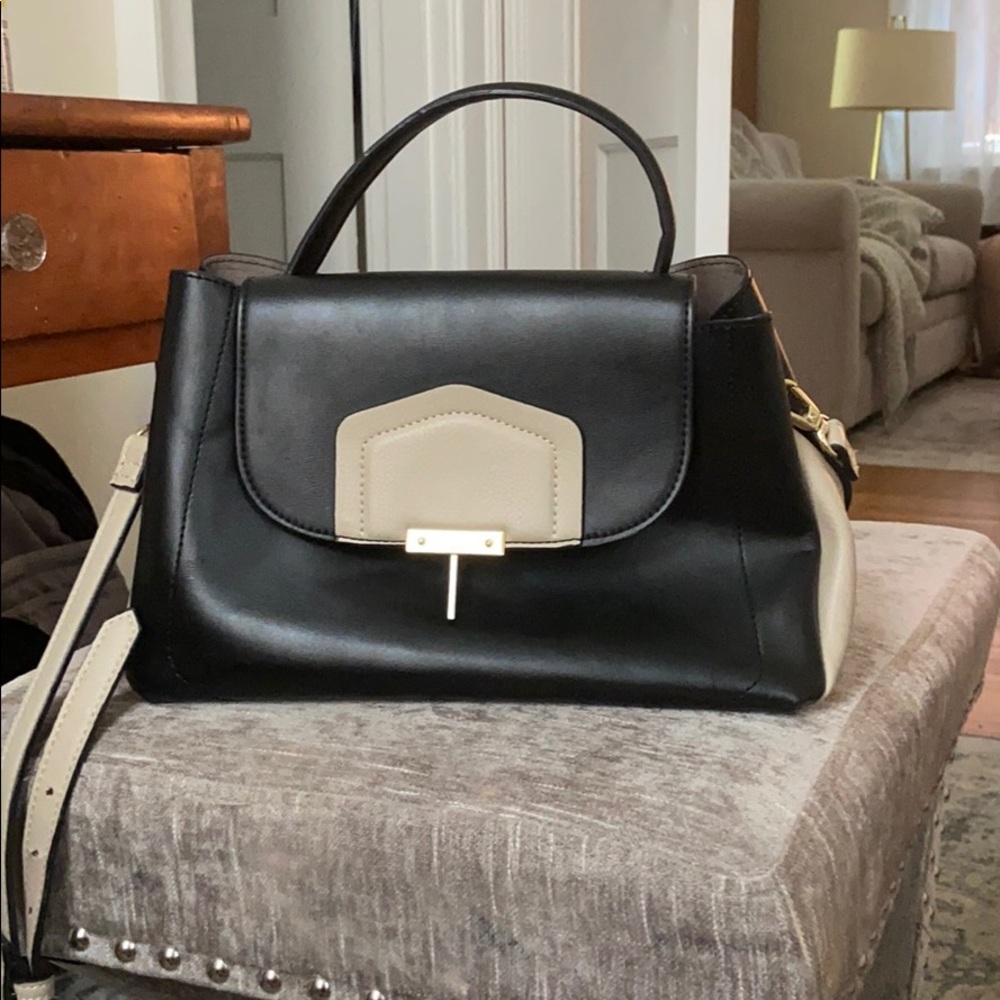 Crossbody bag - Picture 2 of 3